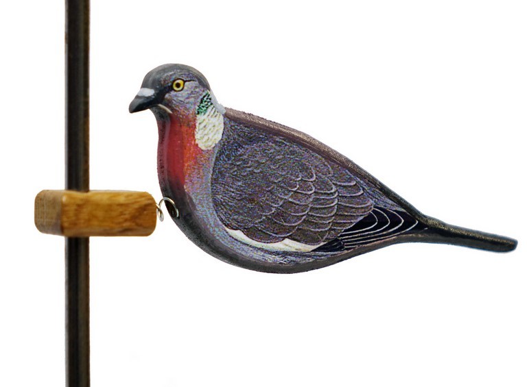 Pigeon en bois