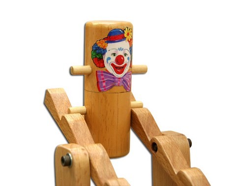 Clown culbuteur en bois